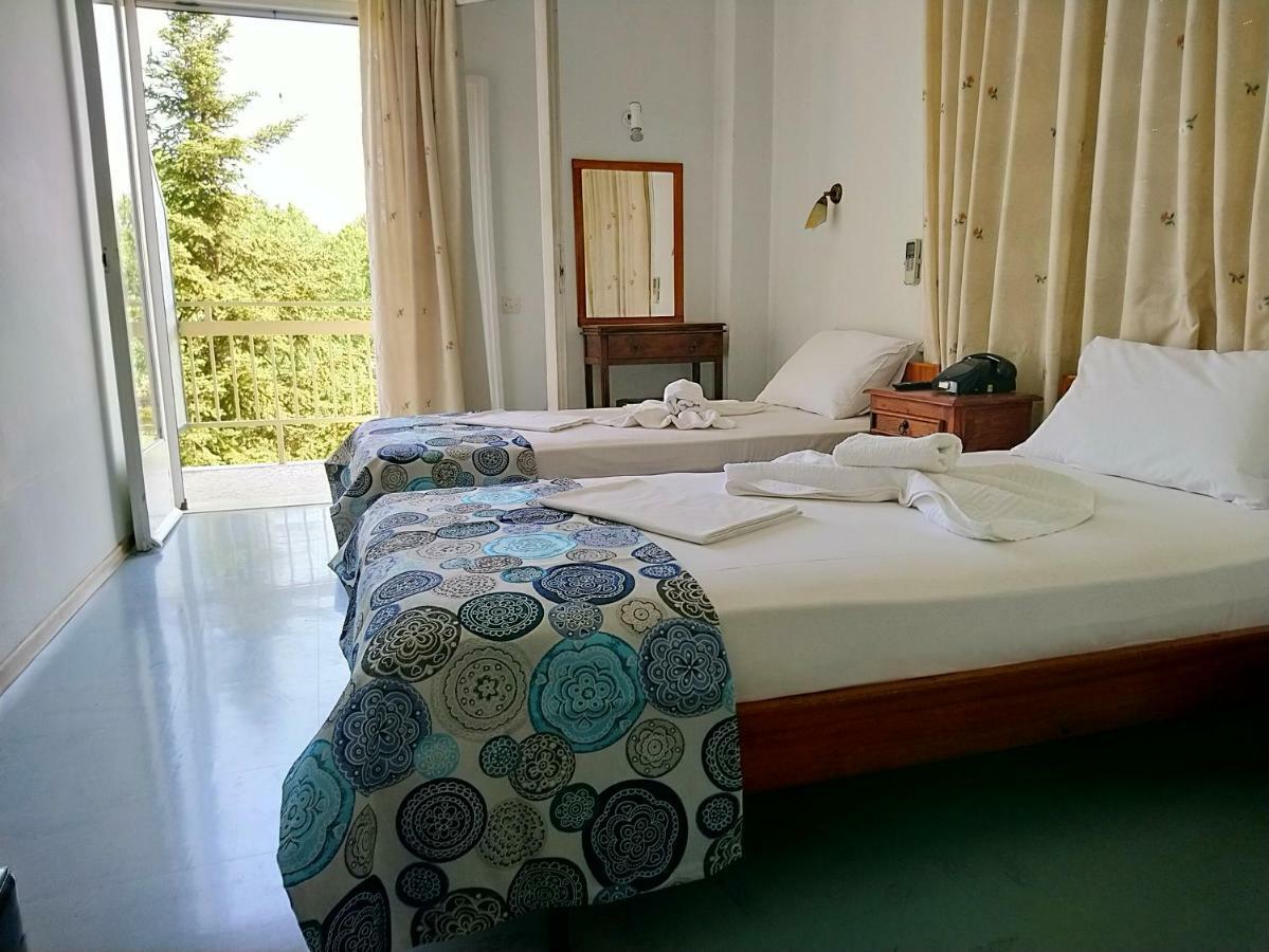 Hotel Astron à Loutra Ipatis Extérieur photo